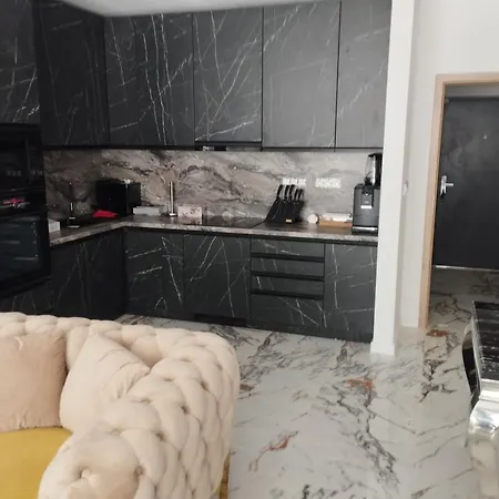 Krásny Slnečný V Blízkosti Centra Mesta Appartamento